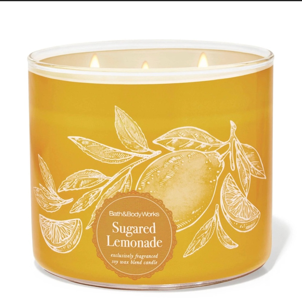 Bath and BodyWorks - Sugar Lemonade 3 wick candle
